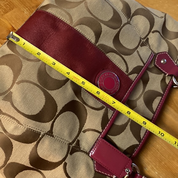 Coach purse - Picture 12 of 16